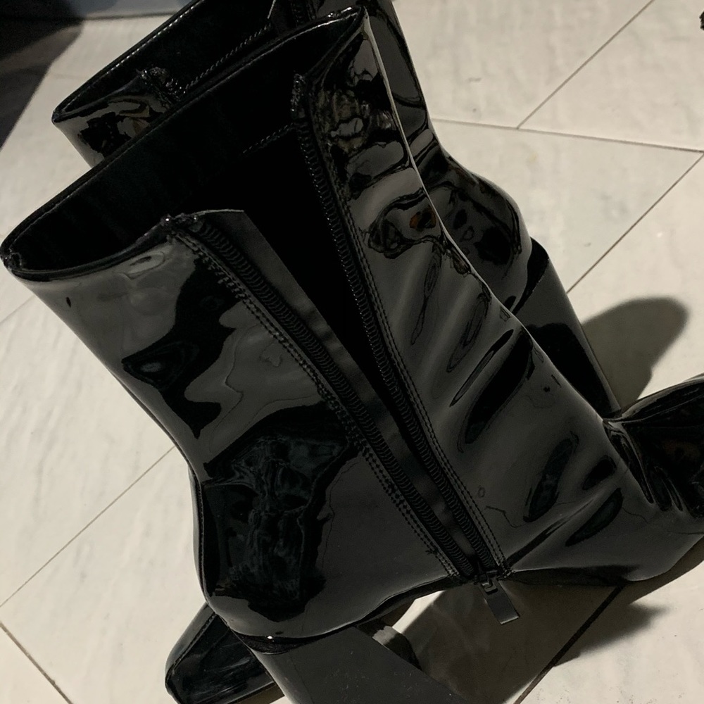 Shiny black high heel boots square toed